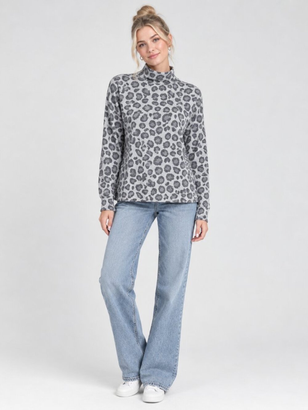 2/$30 TAHARI Leopard Print Turtleneck Sweater Ecru Grey Small #A4292